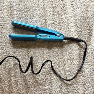 BaBylissPRO Nano Titanium Straightener